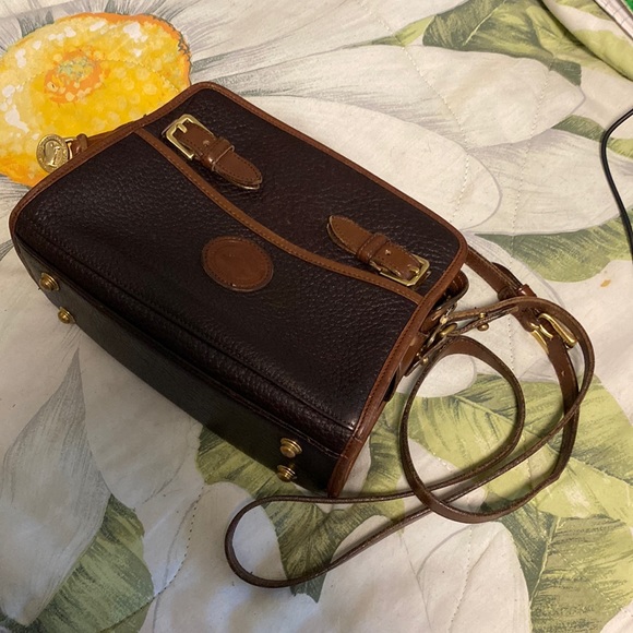 Vintage Dooney & Bourke All Weather Leather B211 Zip Top Shoulder Bag - Picture 2 of 14